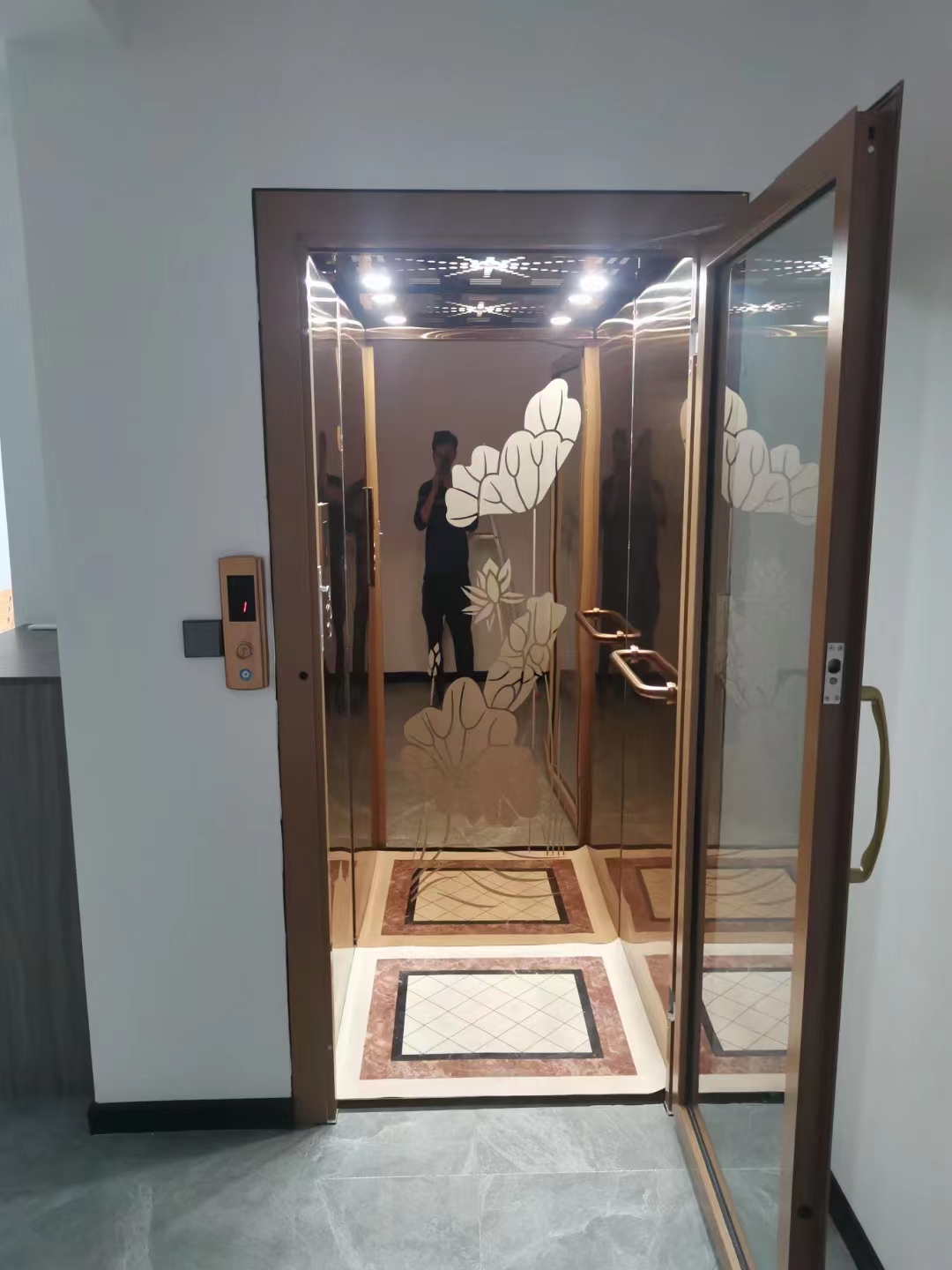 家用電梯安裝施工是需要考慮到的問(wèn)題