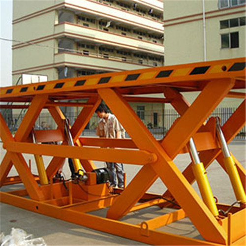 導(dǎo)軌液壓升降貨梯如何讓做好維護(hù)保養(yǎng)？